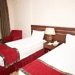 Otel Niza Park 4*