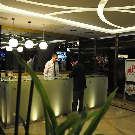 Hotel Niza Park