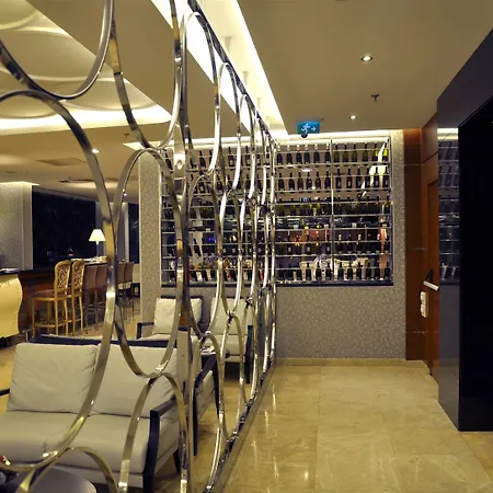 Hotel Niza Park 4*