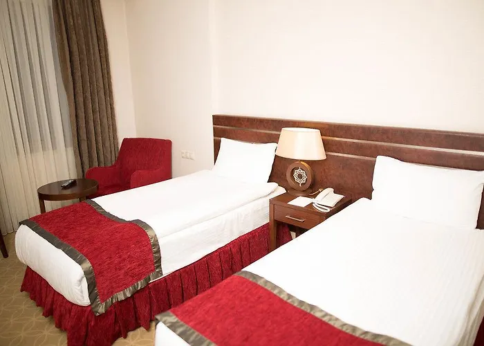 Hotel Niza Park 4*