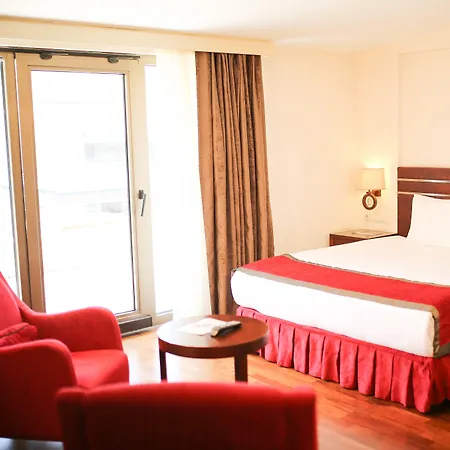 Niza Park Hotel 4*