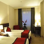 Hotel Niza Park 4*