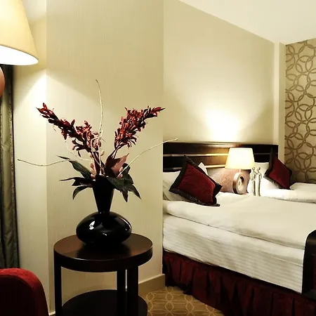 Hotel Niza Park