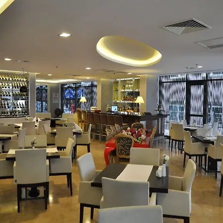 Niza Park 4*