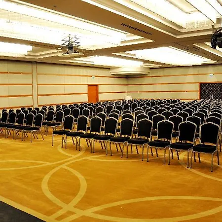 Niza Park Hotel 4*