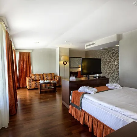 Niza Park 4* Ankara